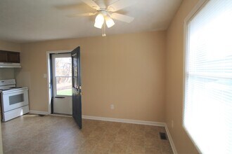 126 Henry Ct in Nicholasville, KY - Building Photo - Building Photo