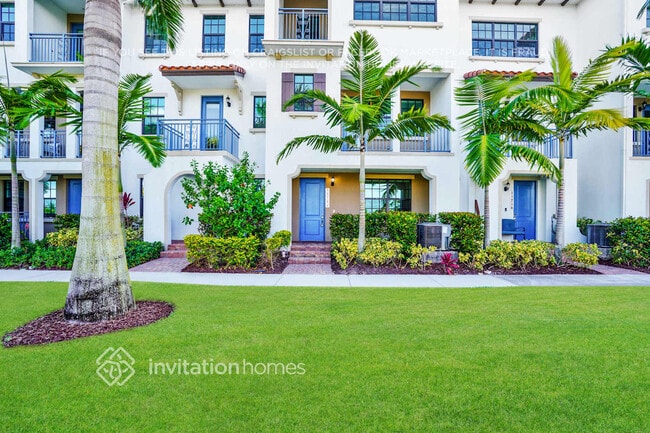 property at 11714 SW 13th Ct
