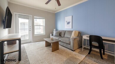 522 Hancock Ave, Unit 1-319 in Corpus Christi, TX - Foto de edificio - Building Photo