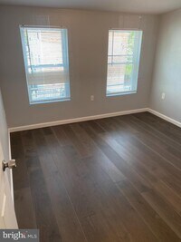 215 S Monroe St photo'