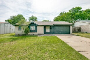 209 Wake Dr in Richardson, TX - Building Photo