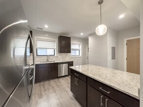 1150 Maple Ave in Evanston, IL - Building Photo - Building Photo