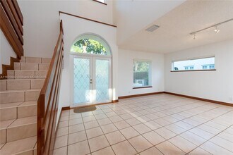 1910 Ferdinand St in Coral Gables, FL - Building Photo - Building Photo
