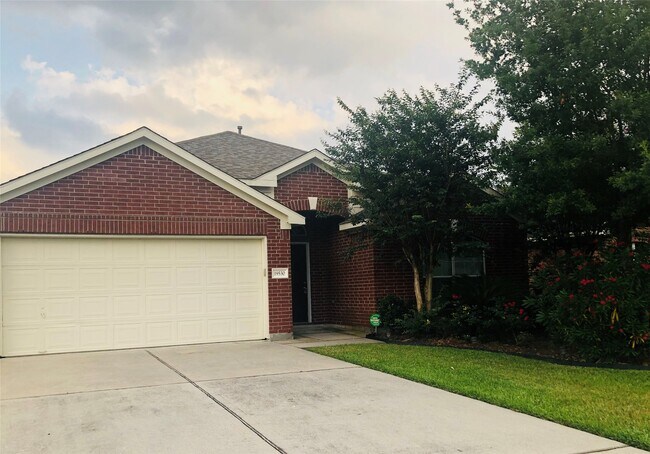 19530 Village Of Bridgestone Ln in Spring, TX - Building Photo - Building Photo