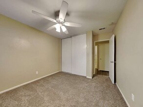 784 E Turmont St in Carson, CA - Building Photo - Building Photo