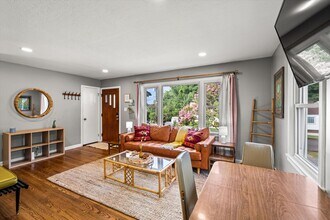 917 Hall St in Knoxville, TN - Foto de edificio - Building Photo
