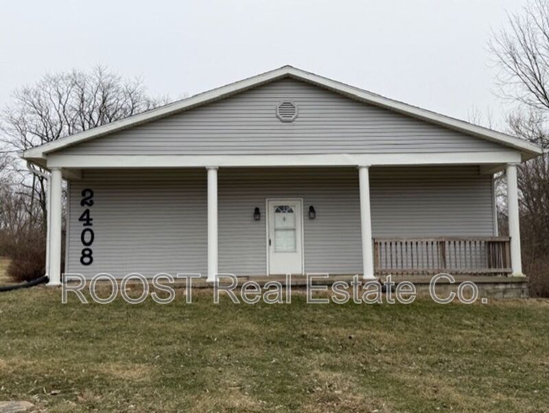 2408 Springfield Xenia Rd in Springfield, OH - Building Photo