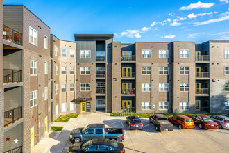 Marion Lofts in Marion, IA - Foto de edificio - Building Photo