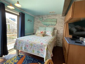 56821 North Carolina Hwy 12 in Hatteras, NC - Building Photo - Building Photo