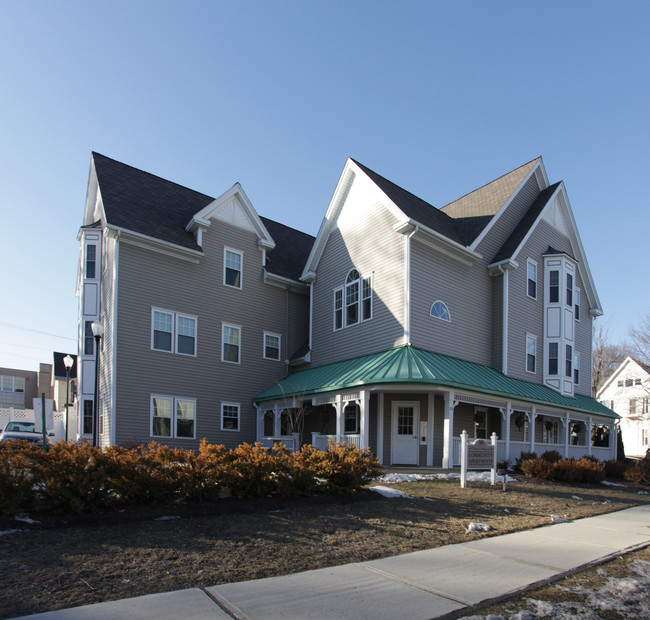 189 1st St in Pittsfield, MA - Foto de edificio - Building Photo