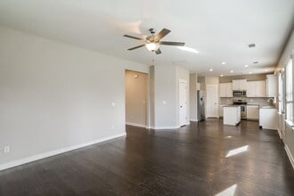 2032 Hamilton Hill Dr in Nashville, TN - Building Photo - Building Photo