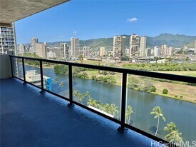 444 Nahua St in Honolulu, HI - Building Photo