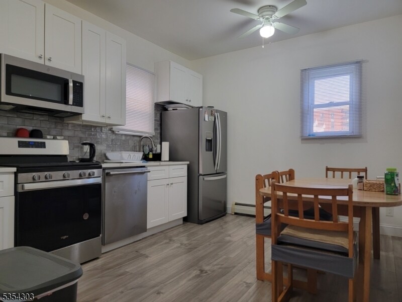 26 E Price St in Linden, NJ - Foto de edificio