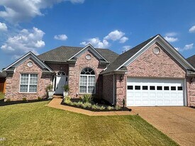 47 Shaded Brook Ln in Jackson, TN - Building Photo