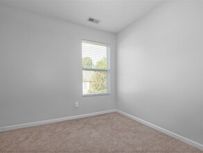 1679 Broad River Rd in College Park, GA - Building Photo - Building Photo