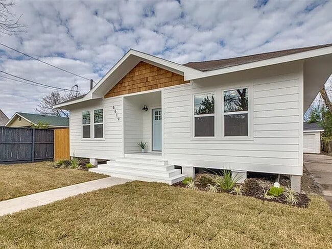 6619 Sherman St in Houston, TX - Building Photo - Building Photo