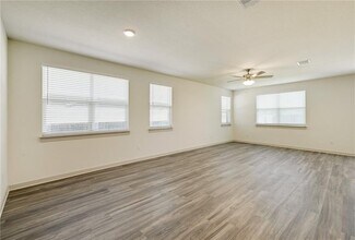 14213 Sage Blossom Dr in Manor, TX - Building Photo - Building Photo