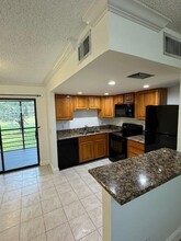 4175 Oak Terrace Dr in Greenacres, FL - Building Photo - Building Photo