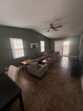 5765 Heritage in House Springs, MO - Building Photo - Building Photo