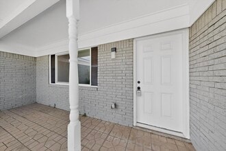 12008 Golden Gate Ave NE in Albuquerque, NM - Building Photo - Building Photo