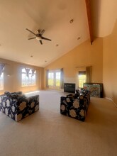 10072 Roseview Dr in San Jose, CA - Building Photo - Building Photo