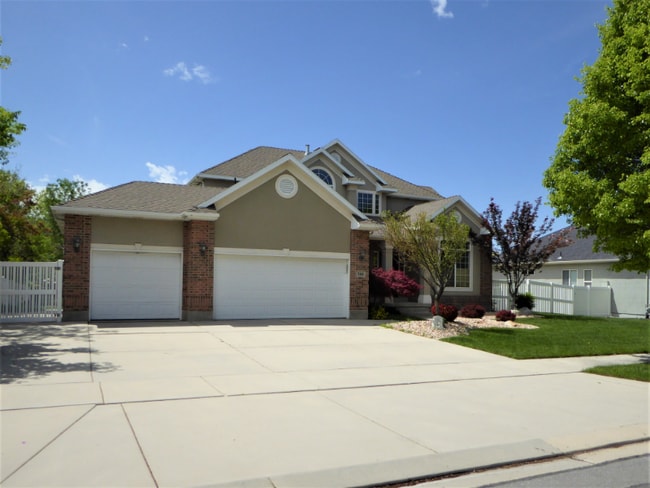 388 Draper Downs Dr in Draper, UT - Building Photo - Building Photo