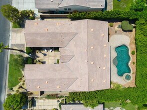 43501 Parkway Esplanade W in La Quinta, CA - Building Photo - Building Photo