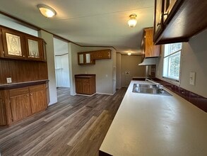 106 Crappie Dr in Williamston, SC - Building Photo - Building Photo