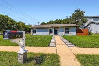 10815 Lambert Cir, Unit K29 in Austin, TX - Building Photo - Building Photo