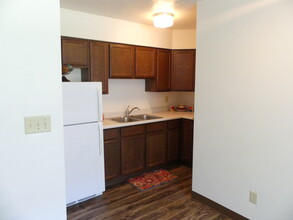 Lakeview Terrace Apartments in Chamberlain, SD - Building Photo - Building Photo