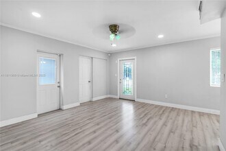 4500 NE 18th Ave in Pompano Beach, FL - Building Photo - Building Photo