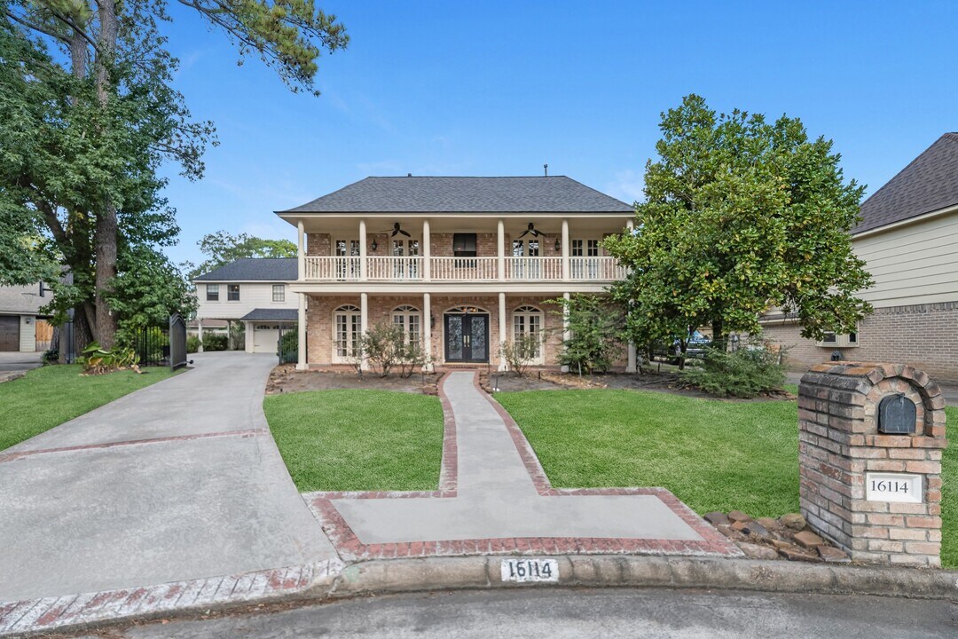 16114 Kempton Park Dr in Spring, TX - Building Photo