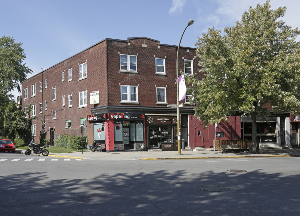 5625-5627 O Sherbrooke O in Montréal, QC - Building Photo