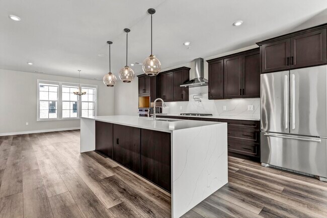7463 Backett Wood Ter in McLean, VA - Building Photo - Building Photo