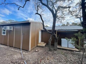 541 Buck Trail in Canyon Lake, TX - Building Photo - Building Photo