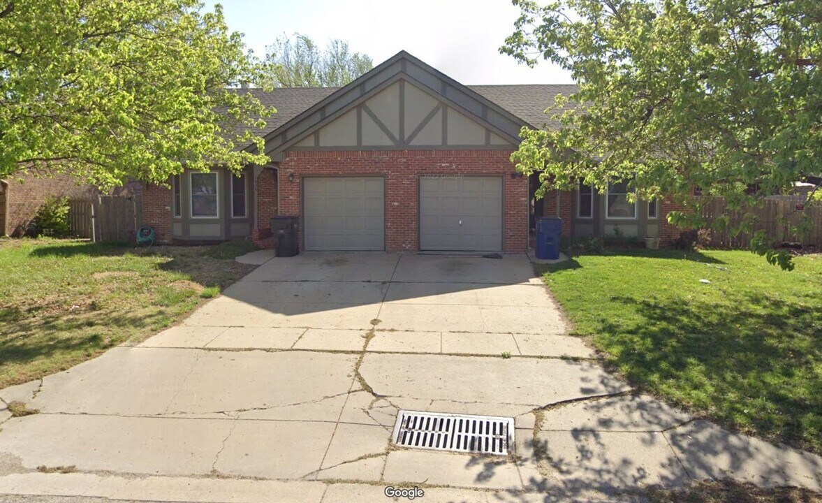 1832 S Laurel St in Wichita, KS - Building Photo