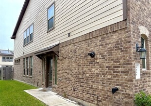 3317 Orch Brg Ln in Rosenberg, TX - Building Photo - Building Photo