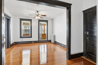 44 Bardwell St in South Hadley, MA - Foto de edificio - Building Photo