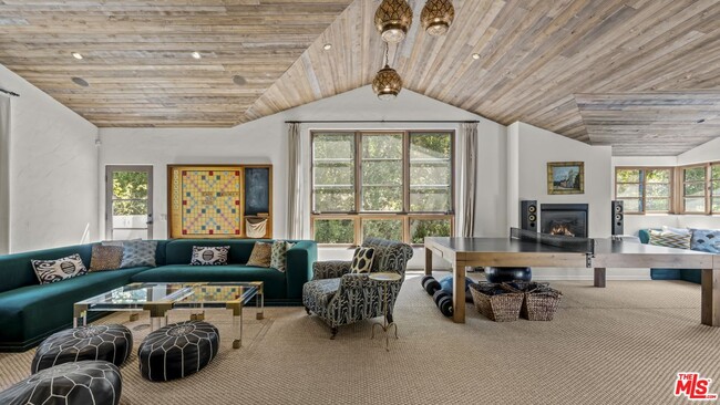 property at 11662 Duque Dr