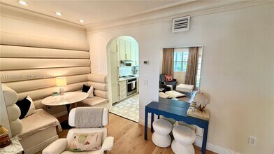 736 13th St in Miami Beach, FL - Building Photo - Building Photo