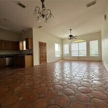 704 San Angel St in San Juan, TX - Building Photo - Building Photo