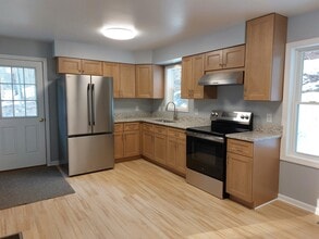 37 Bush St in Marlborough, NH - Building Photo - Building Photo