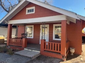 831 E Platte Ave in Colorado Springs, CO - Building Photo
