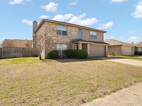 302 Terrace Dr in Wylie, TX - Foto de edificio - Building Photo