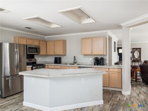 805 Betterman Dr in Pflugerville, TX - Building Photo - Building Photo
