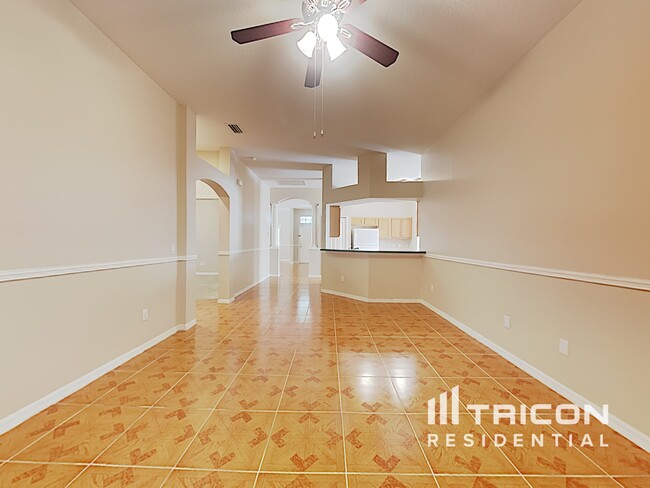 property at 11724 S Stone Ln