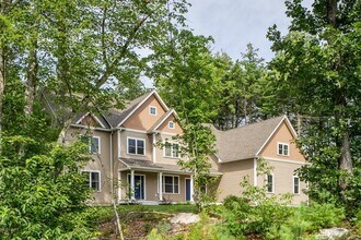 121 Taylor Farm Rd in Boxborough, MA - Building Photo - Building Photo