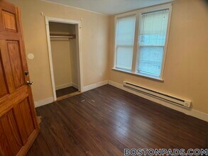 739 Parker St in Boston, MA - Building Photo - Building Photo