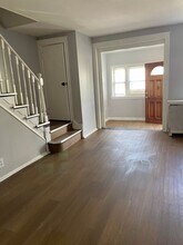 420 Woodcliffe Rd in Upper Darby, PA - Building Photo - Building Photo