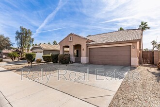 15573 W Shiloh Ave in Goodyear, AZ - Building Photo - Building Photo